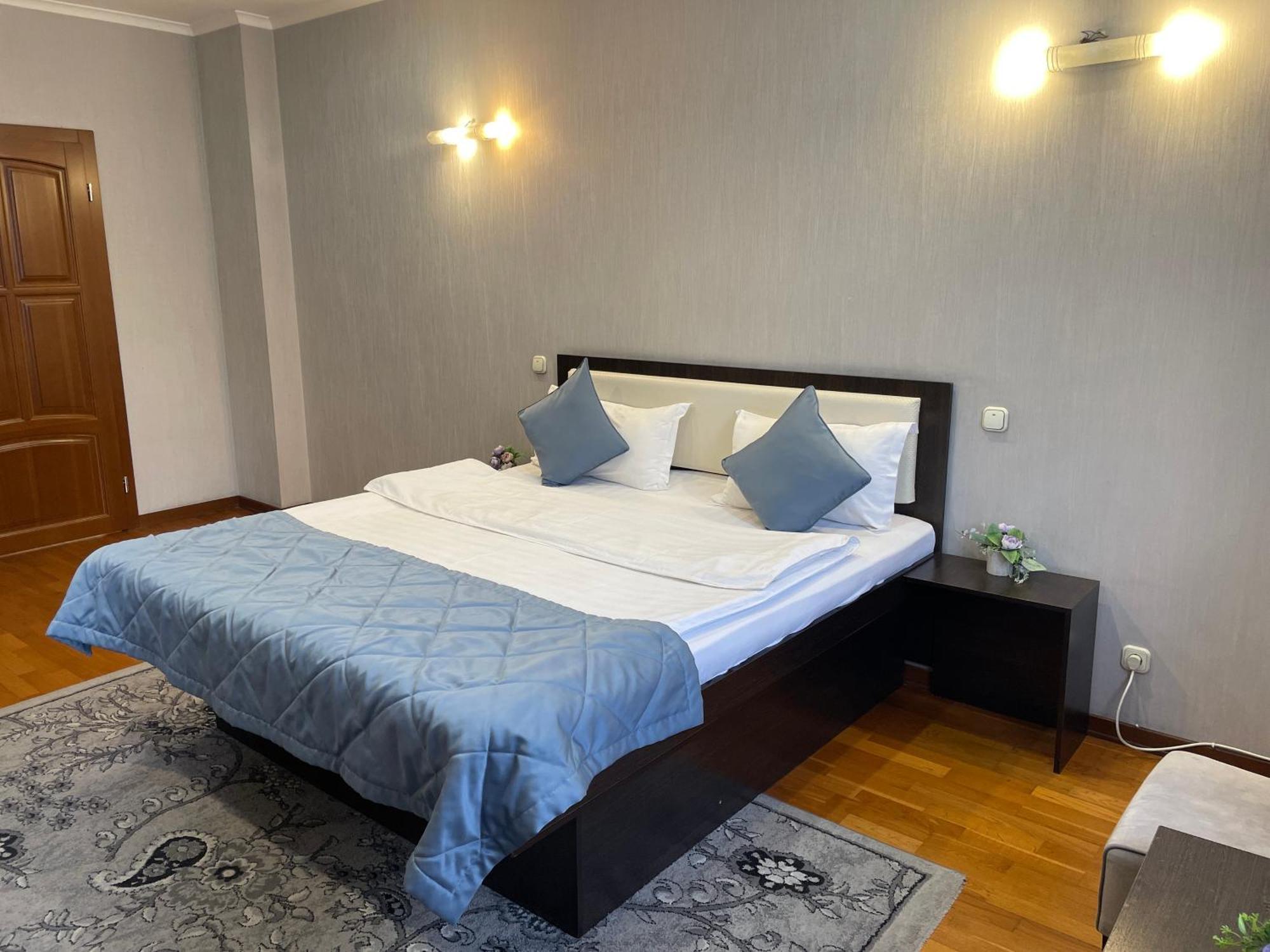 Apartment 5 Almati Kültér fotó